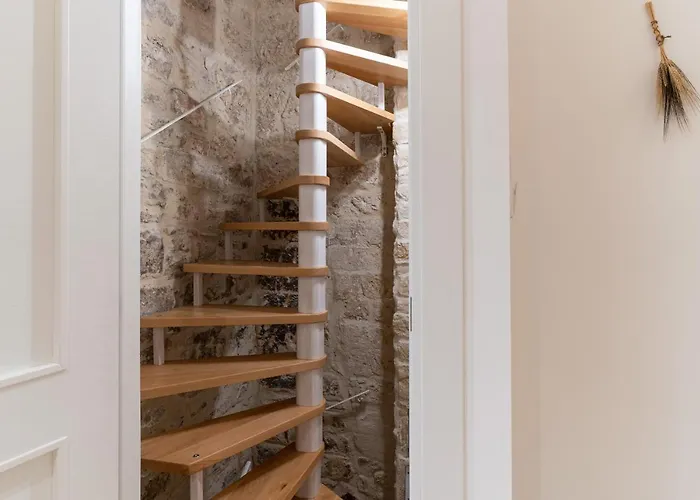 Torre Arcobasso דירה